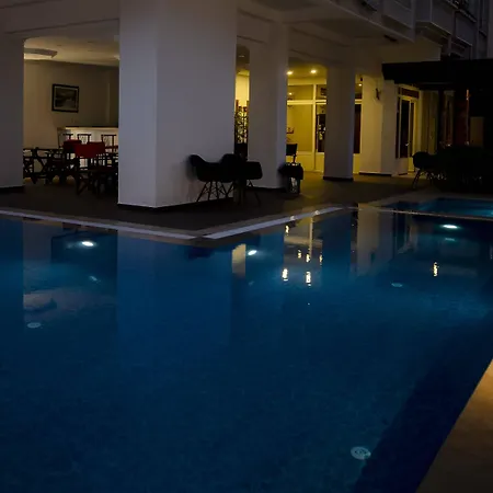 Otel A.emreli Ayvalı
