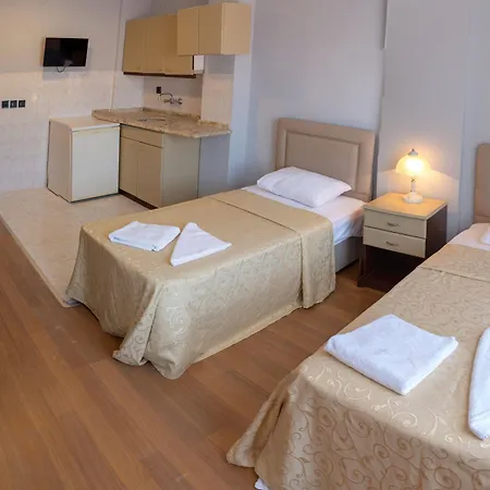 A.emreli Otel Ayvalı