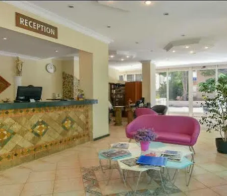 A.emreli Otel Ayvalı